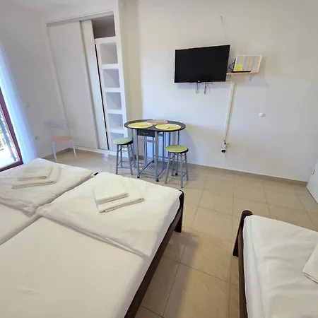 Apartment In 30464 Crikvenica